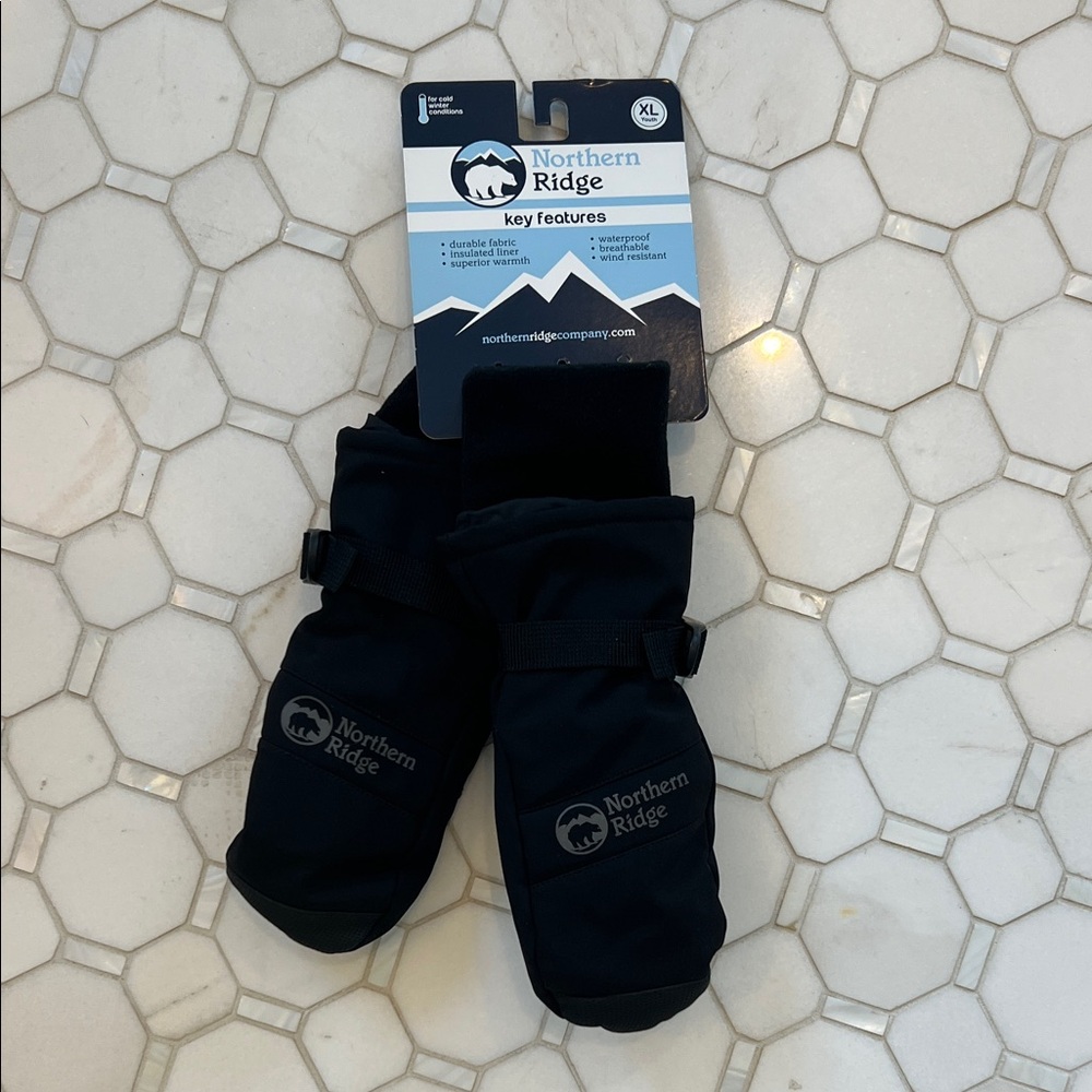 Kids Black Mittens